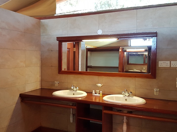 washroom Mara washroom Mara